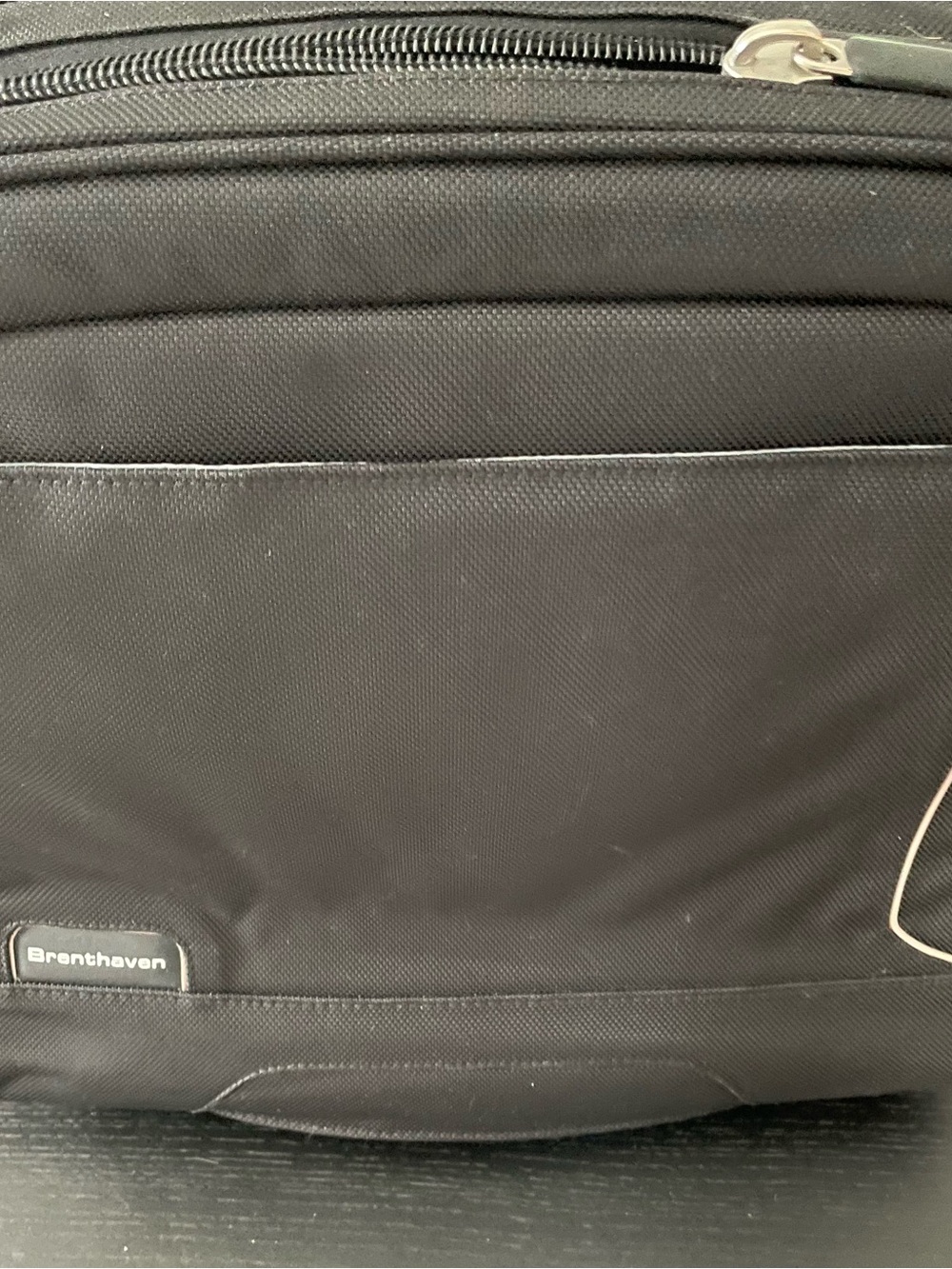 Brenthaven laptop bag for laptops up to 15.6 inches